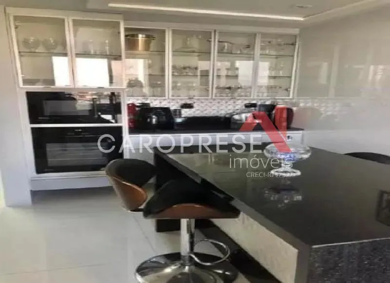 Furnished apartment with 3 bedrooms and glass balcony — photo 2