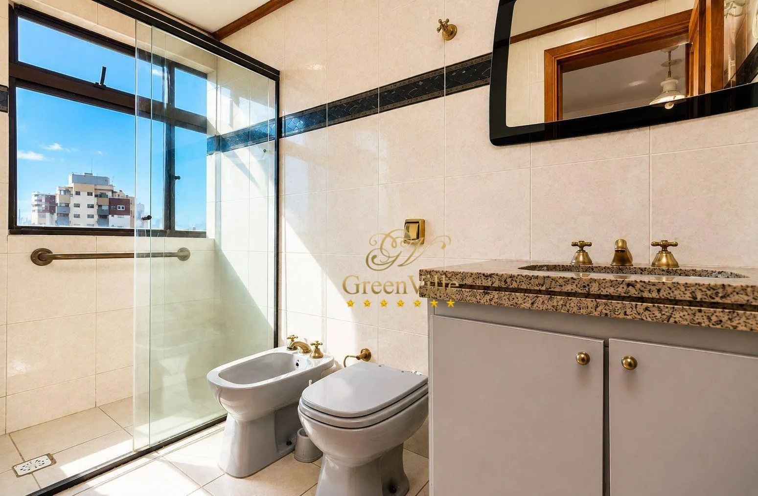 395 m² apartment with 4 en-suite bedrooms and 4 parking — photo 25