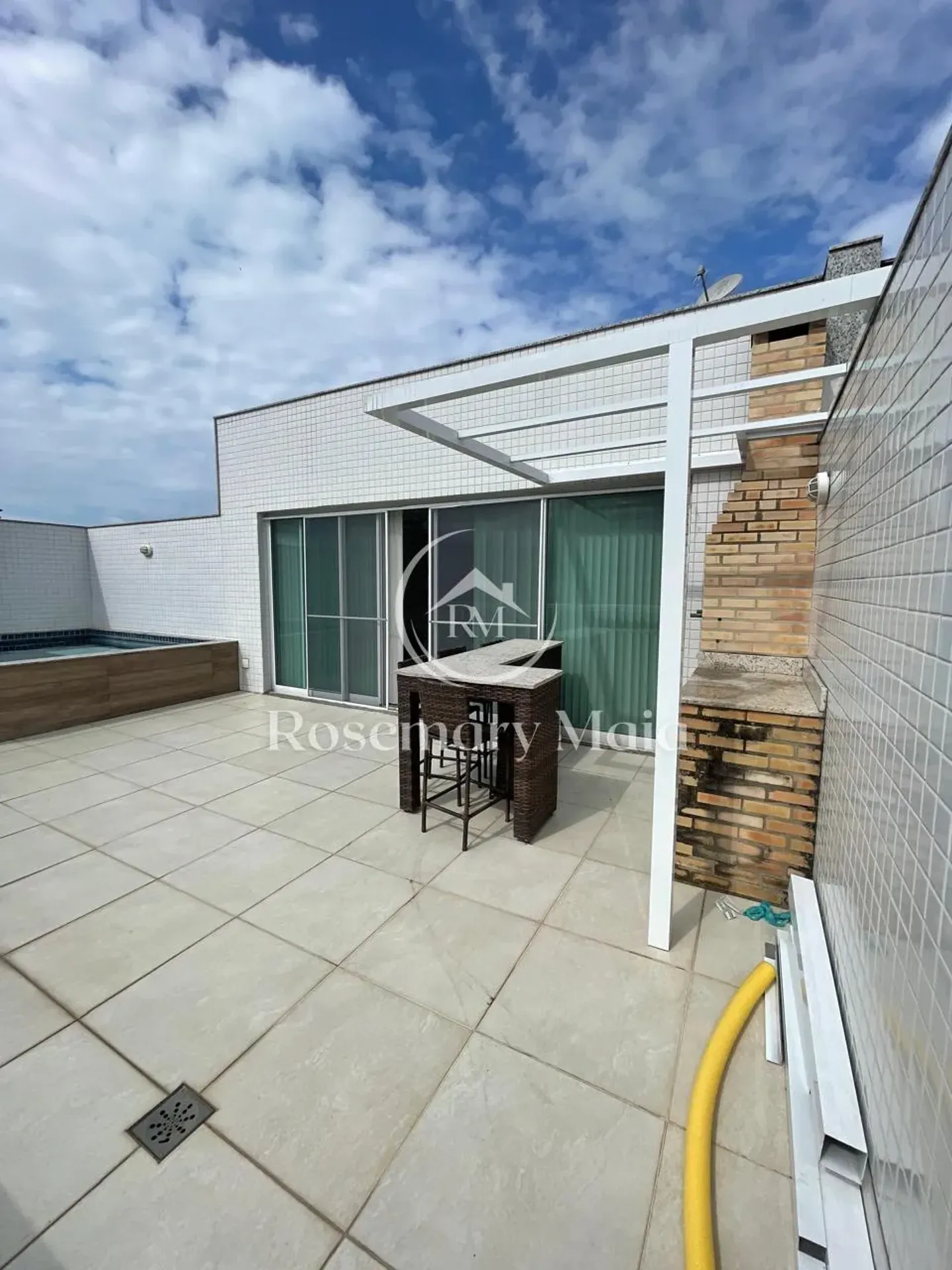 Apartamento mobiliado com 3 quartos, 5 banheiros e 3 vagas — photo 29