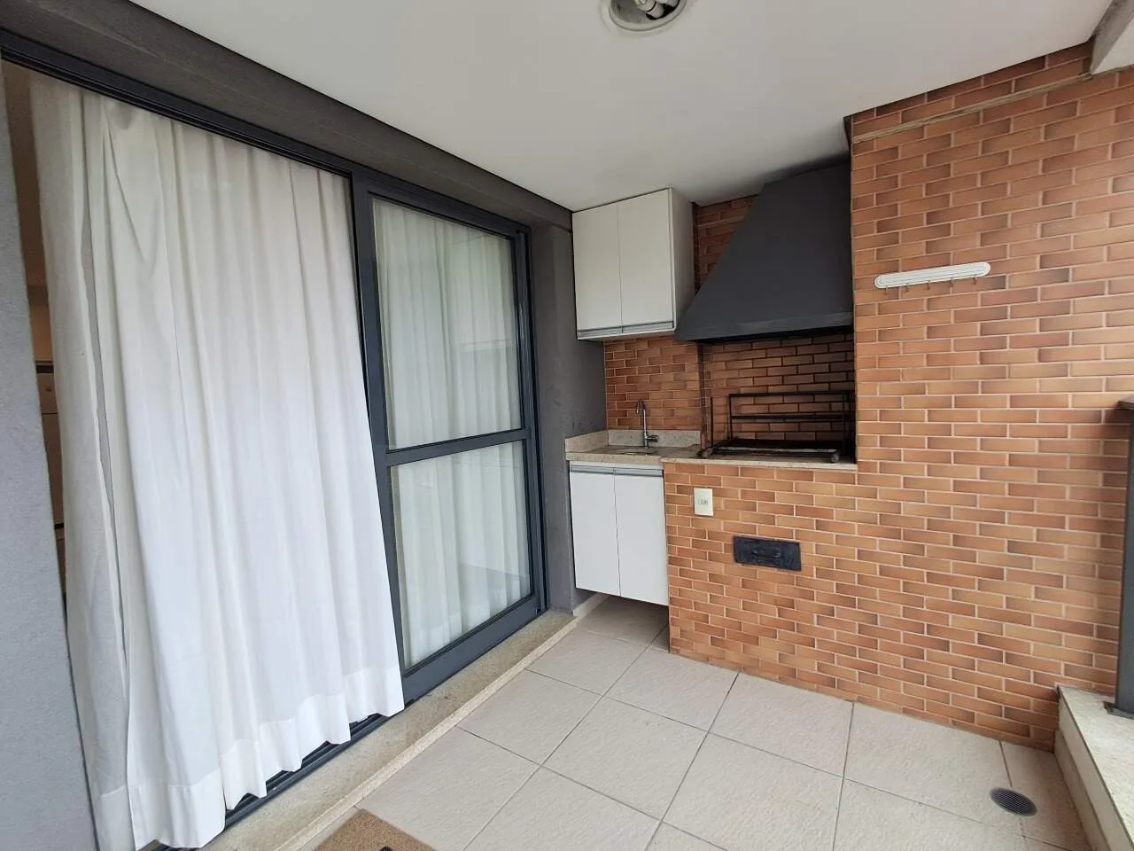 1-bedroom apartment with gas kitchen and 1 parking spot — photo 5