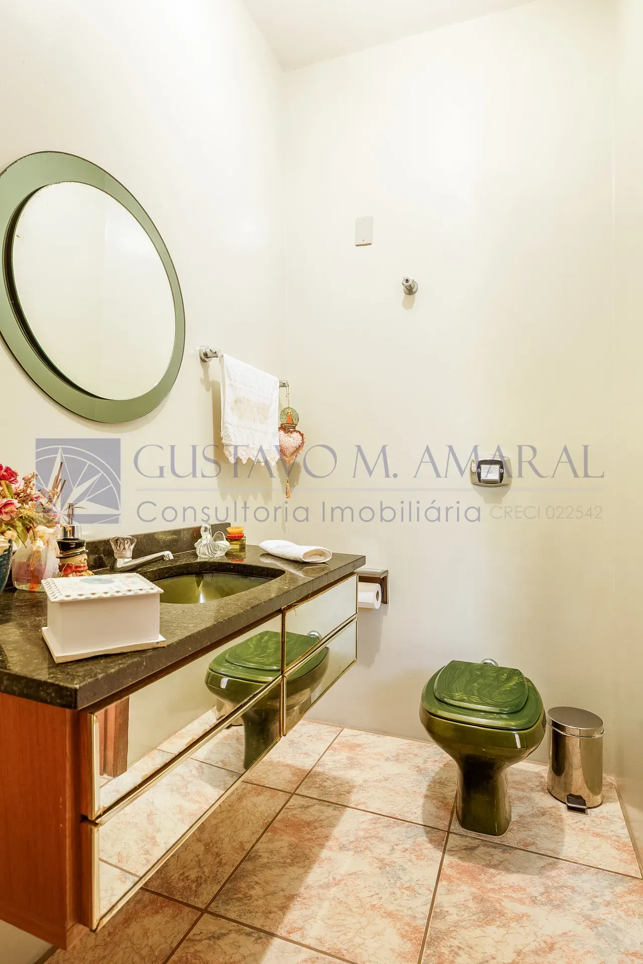 380 m² house with a bathtub and floor-to-ceiling windows — photo 29