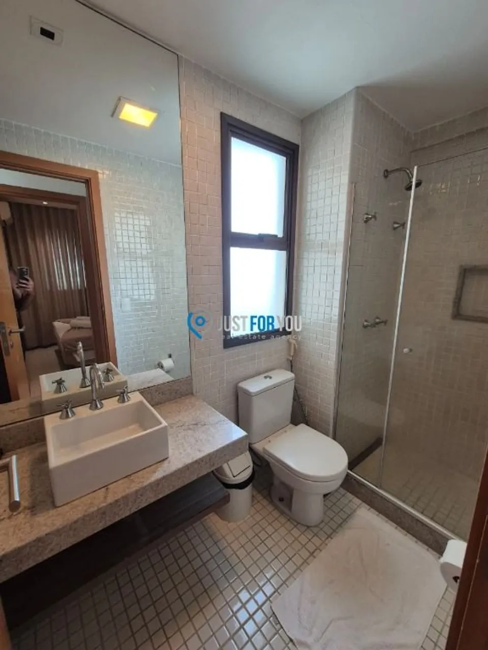 Apartamento mobiliado com 1 dormitório e 1 vaga, 50 m² — photo 7