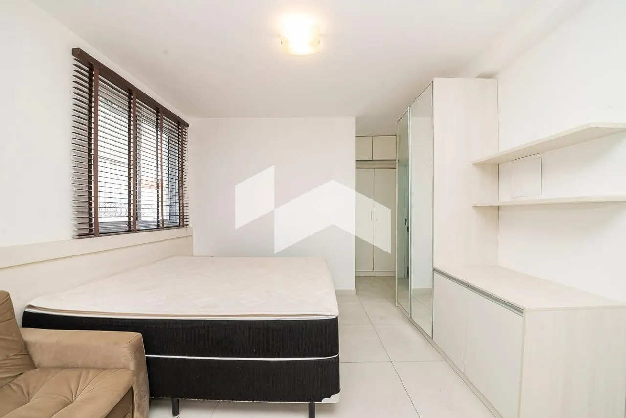 Studio mobiliado 28 m² com cozinha americana e vaga — photo 14