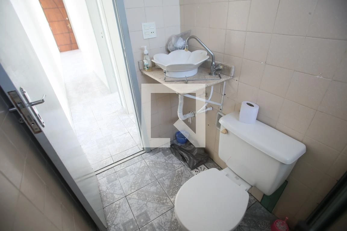 Rental apartment with 2 bedrooms and 1 bathroom — photo 30