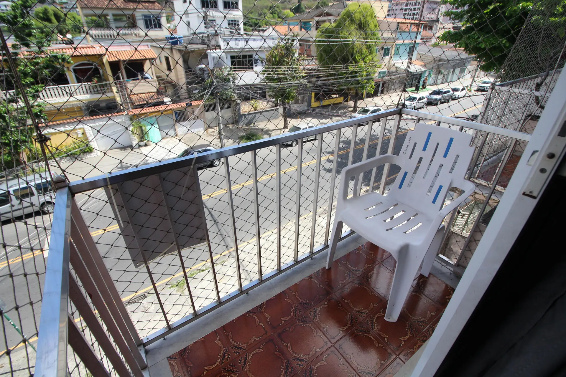 Furnished 2-bedroom apartment with 2 bathrooms — photo 7