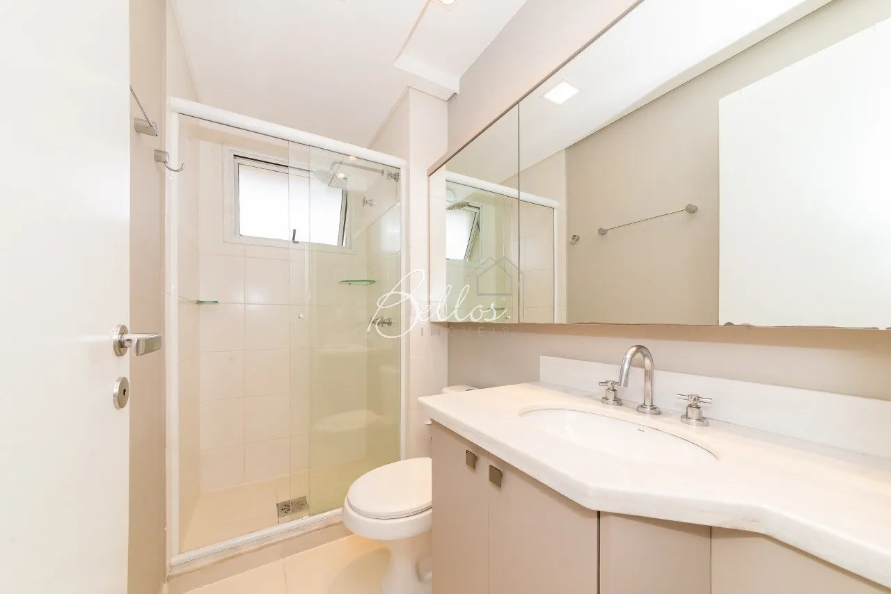 Apartment, 77 m², with a glass-enclosed balcony — photo 34