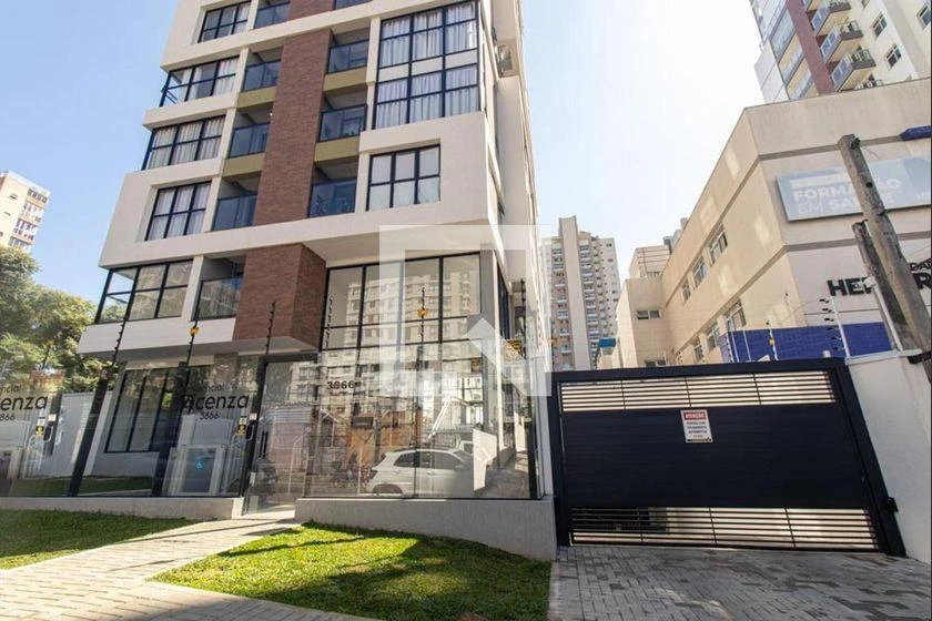 One-bedroom apartment in a building with a gym — photo 23