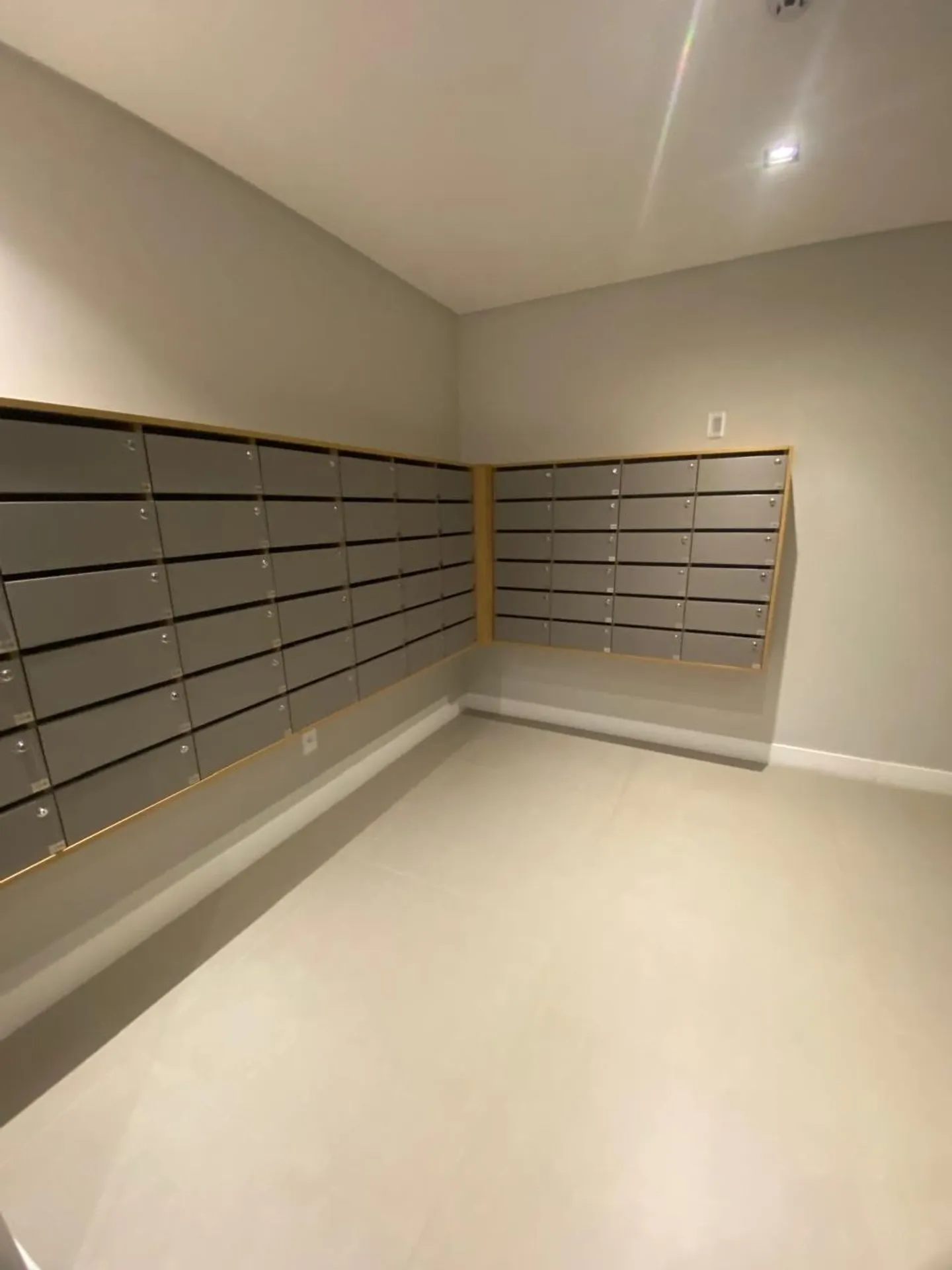 Estudio amueblado de 56 m² con 1 dormitorio y plaza cubierta — photo 17