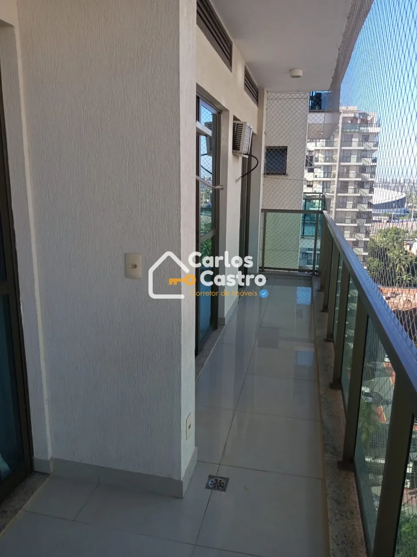 70 m² apartment with 2 bedrooms and open-plan kitchen — photo 7