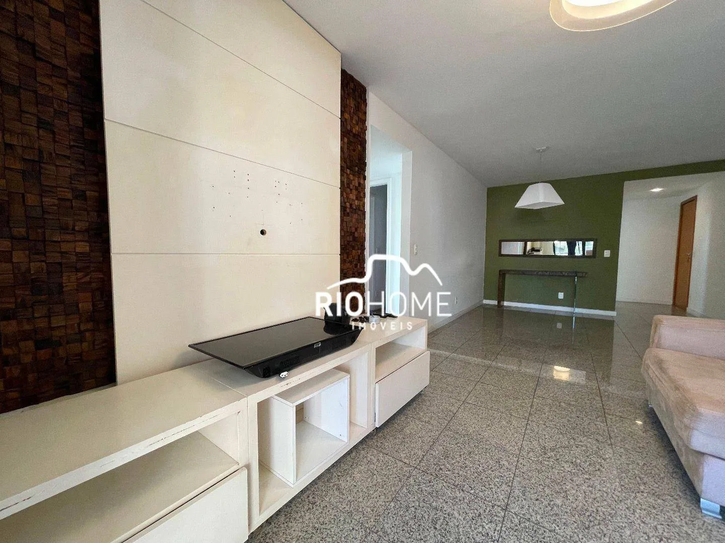 Apartamento de 2 dormitórios com varanda e 118 m² — photo 9
