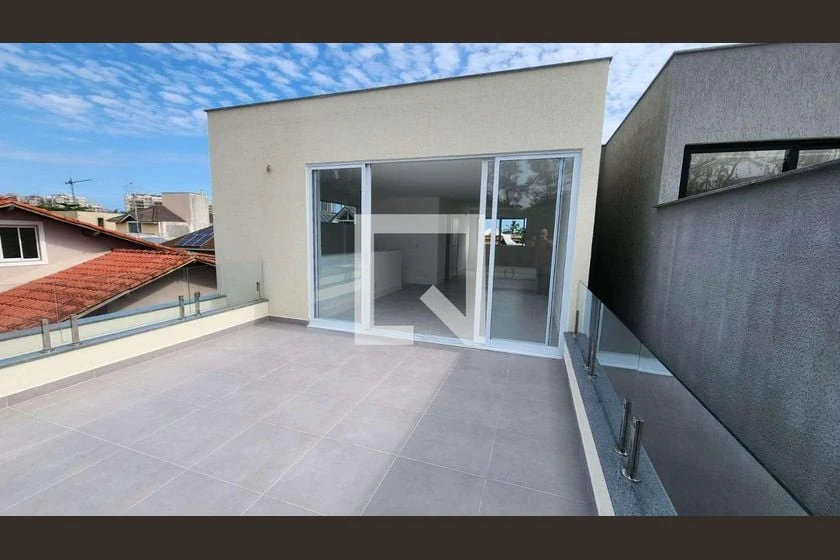 Casa com 3 suítes e 320 m², com 3 vagas — photo 4