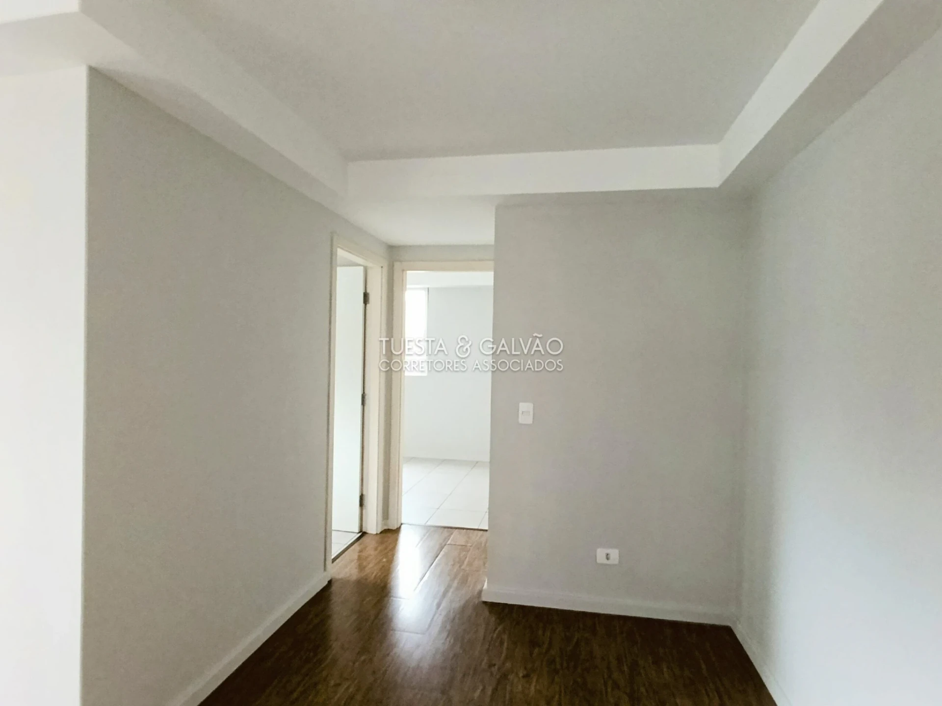 2-bedroom apartment with a separate closed kitchen 90 m² — photo 5