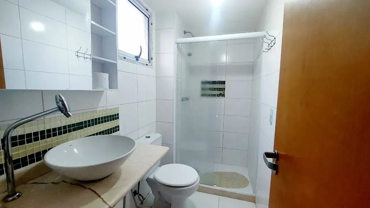 Apartamento sem mobília com 3 quartos e 2 banheiros — photo 5