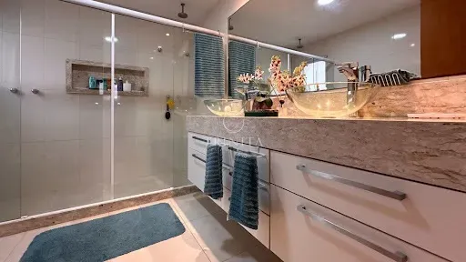 Casa mobiliada com 6 quartos e churrasqueira privativa — photo 40