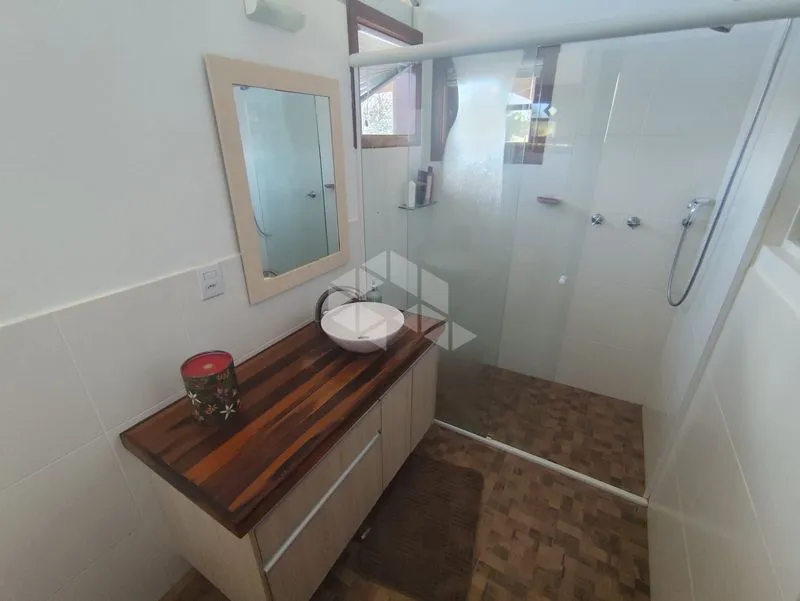 Мебльований будинок з 4 спальнями-сюїтами та садом 240 м² — photo 39