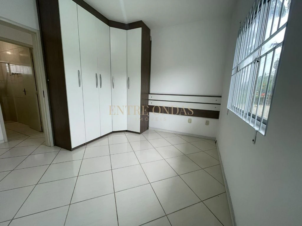 2-bedroom apartment, 70 m² — photo 2