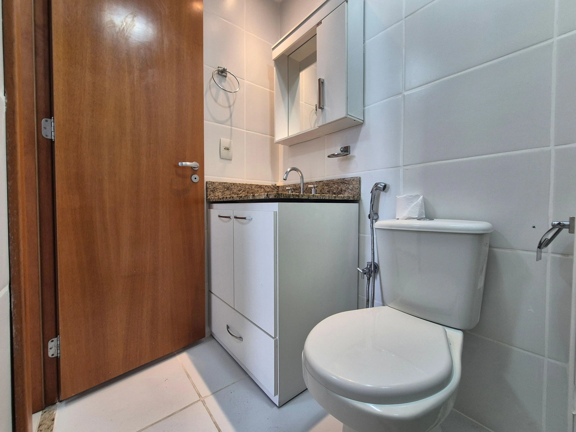Apartment, 133 m², with a glass-enclosed balcony — photo 17