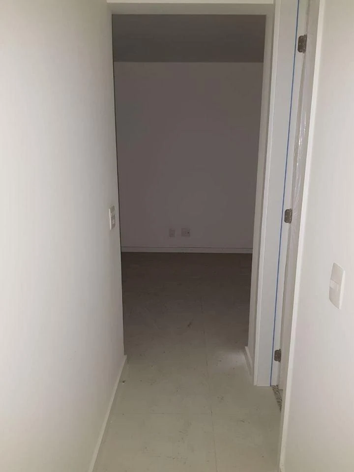 Apartamento com 3 dormitórios e varanda de 80 m² — photo 26