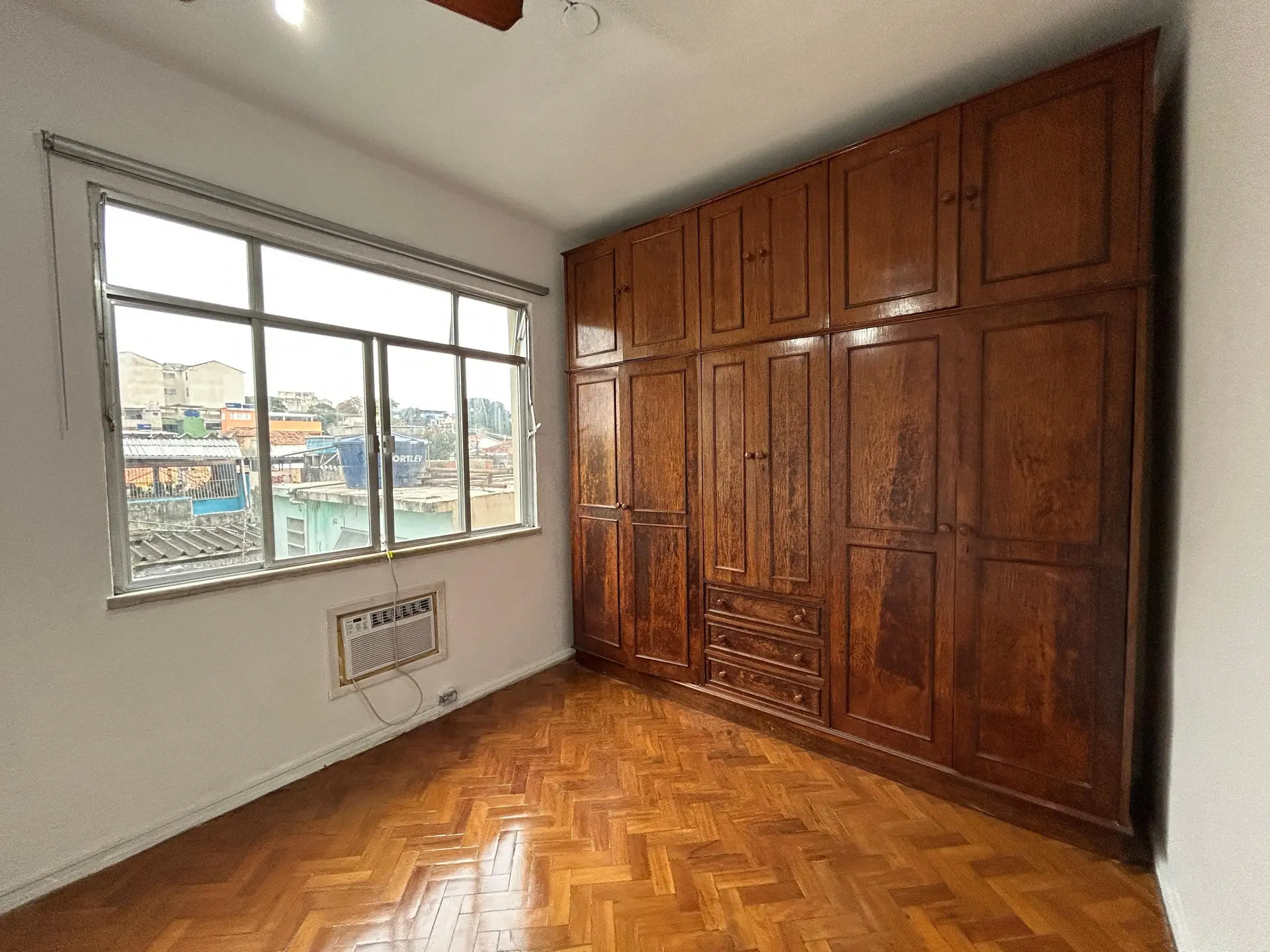 Apartamento sem mobília com 2 quartos e 1 banheiro — photo 7