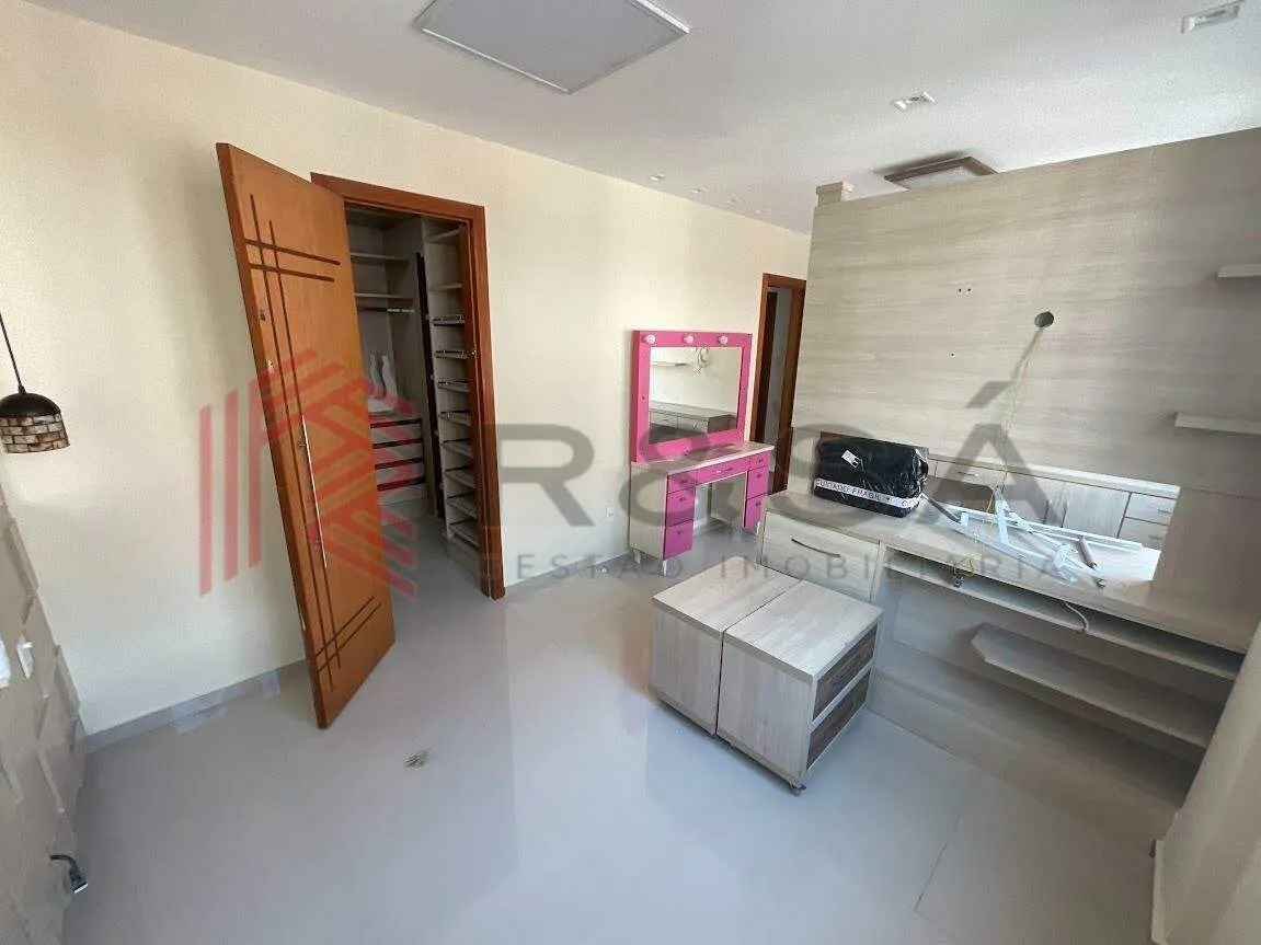 Casa de 3 quartos com churrasqueira privativa, Portuguesa — photo 18