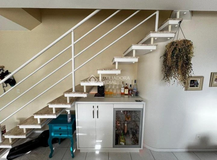 140 m² apartment with 3 en-suite bedrooms and 2 parking — photo 9