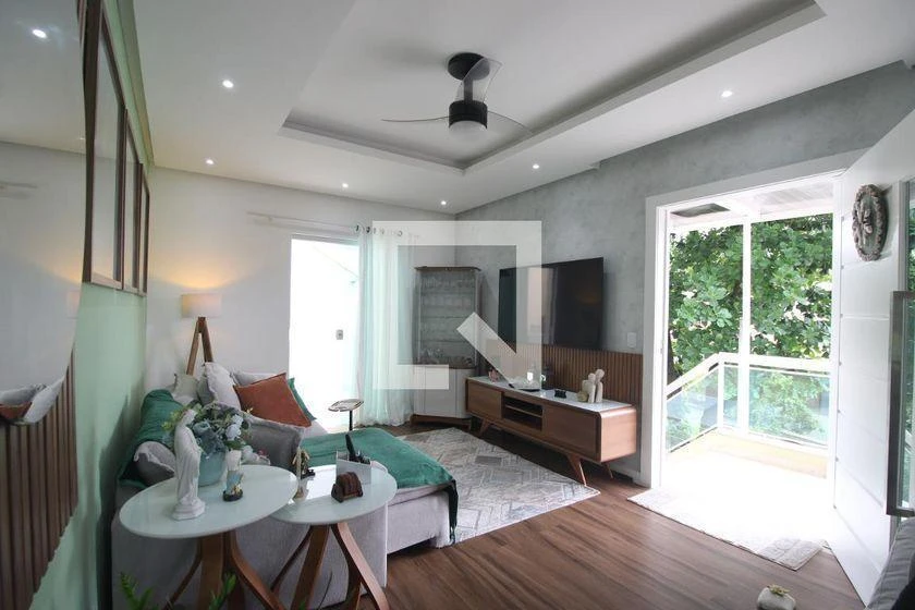 House for rent with 3 en-suite bedrooms and 200 m² — photo 18