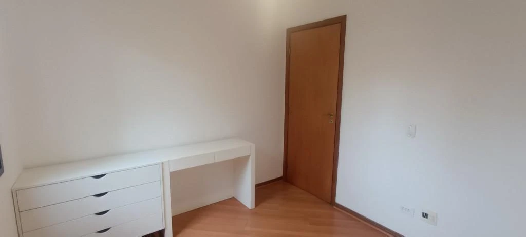Bathtub in a 3-bedroom apartment, 89 m² — photo 9