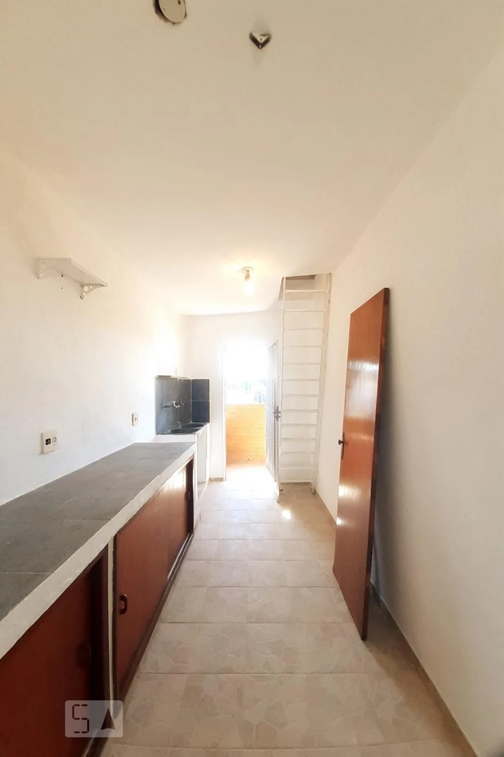 House for rent with 3 en-suite bedrooms and 4 baths — photo 21