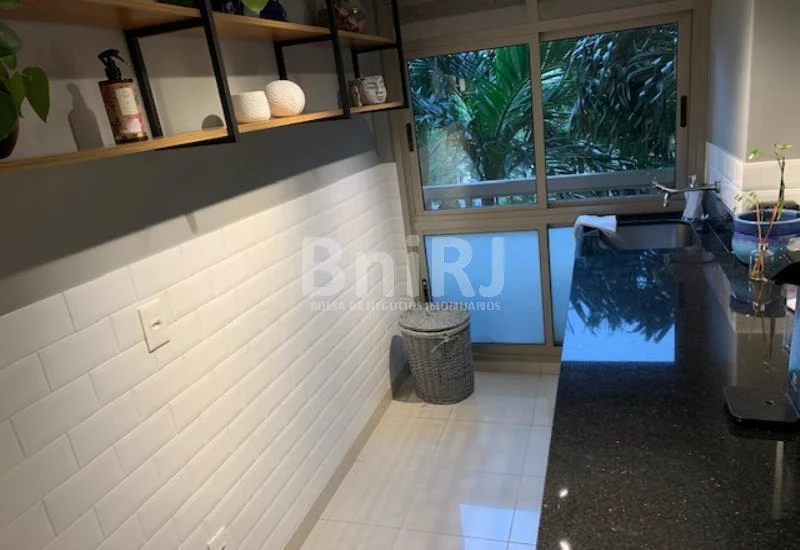 Apartamento mobiliado de 260 m² com 4 dormitórios e churrasqueira — photo 4