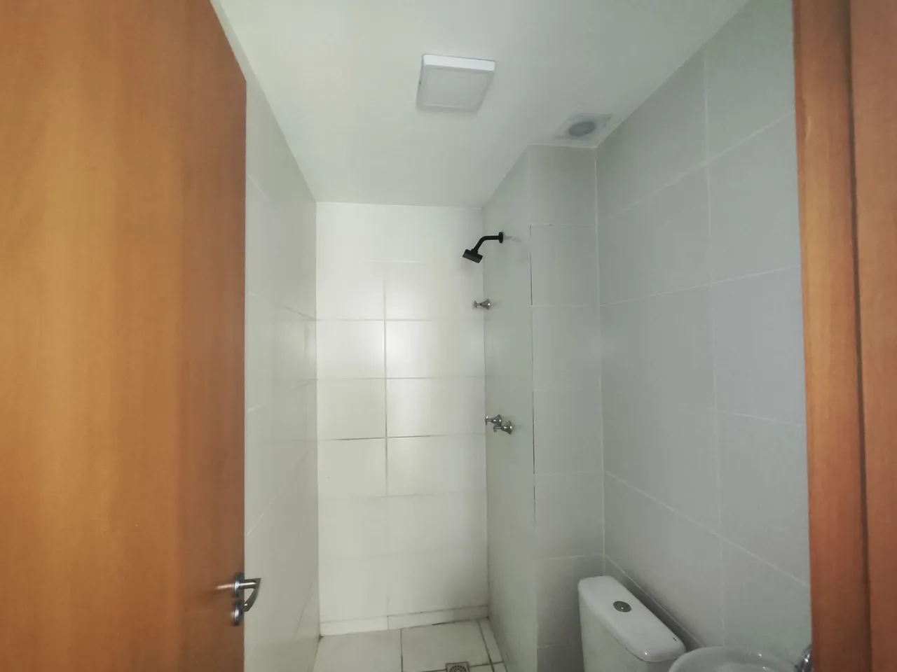 2-bedroom apartment in a building with a pool — photo 7