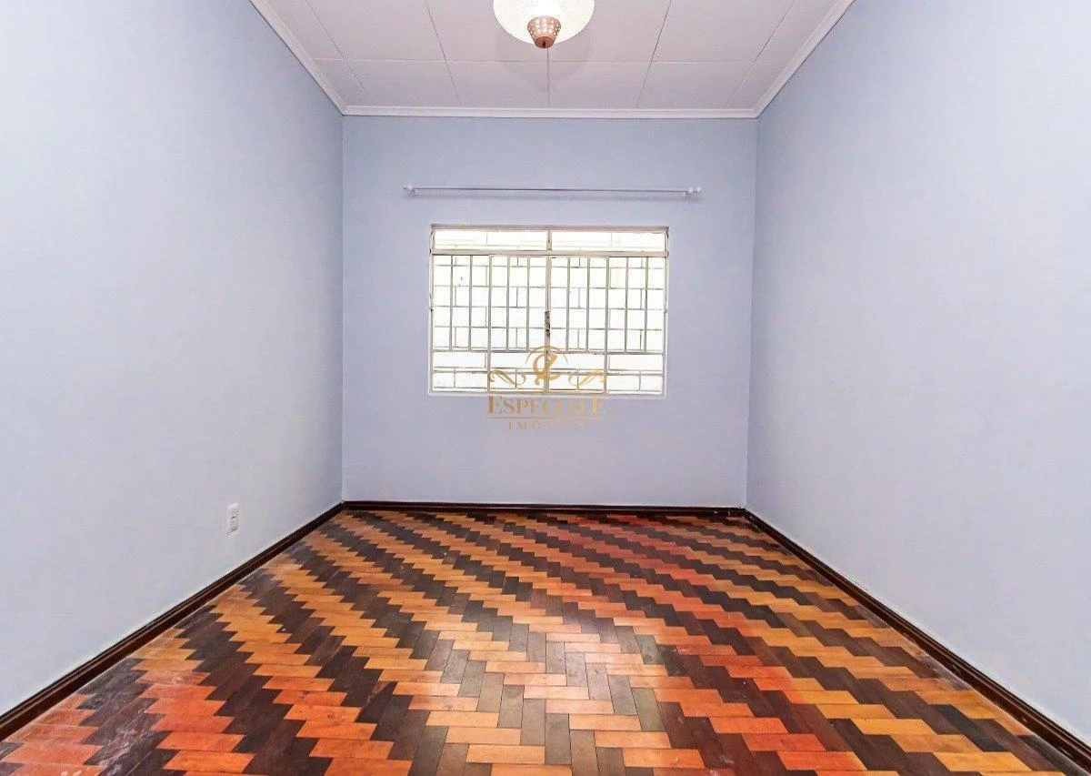 Bañera y 3 dormitorios: casa de 145 m² — photo 3