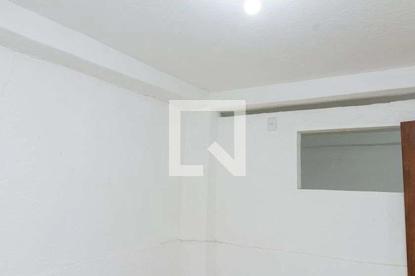 Estudio sin amueblar de 30 m² con 1 baño — photo 26