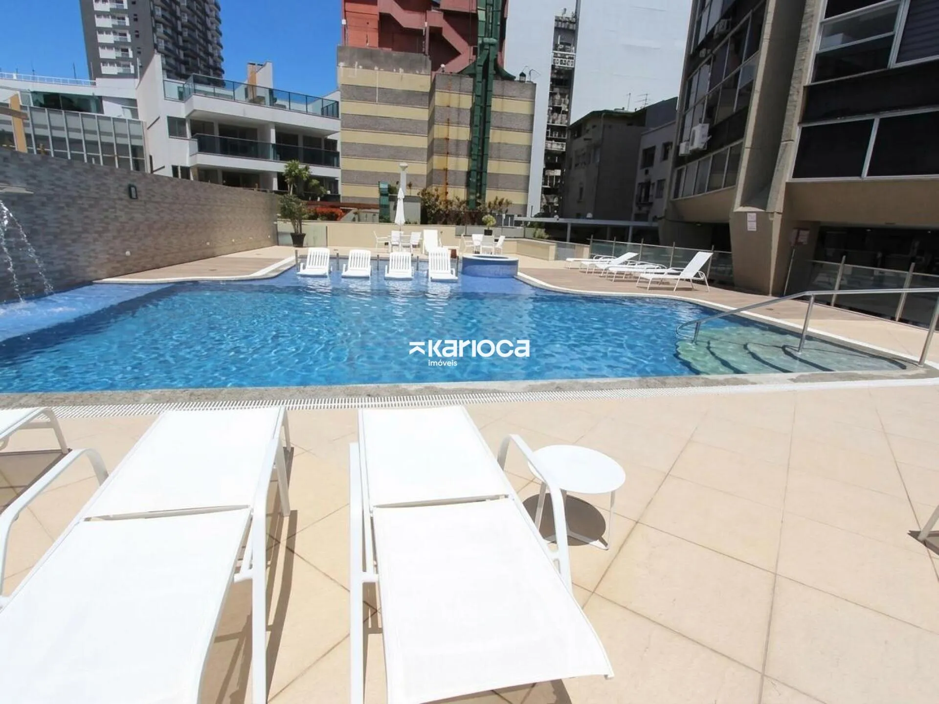 Furnished 52 m² apartment with 1 bedroom and parking — photo 3