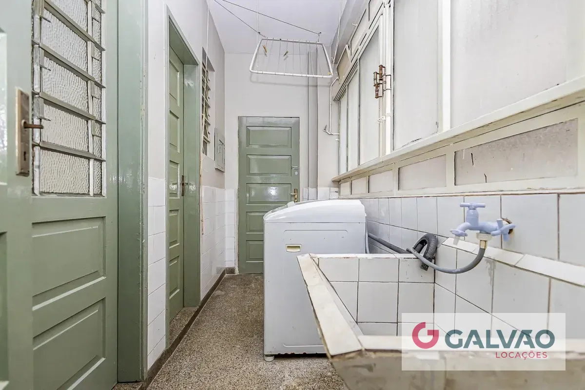 Apartment on the 9th floor with a washing machine — photo 7