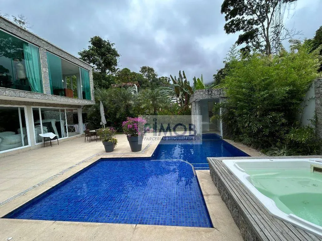 Casa mobiliada com 3 quartos e 5 banheiros, 550 m² — photo 2