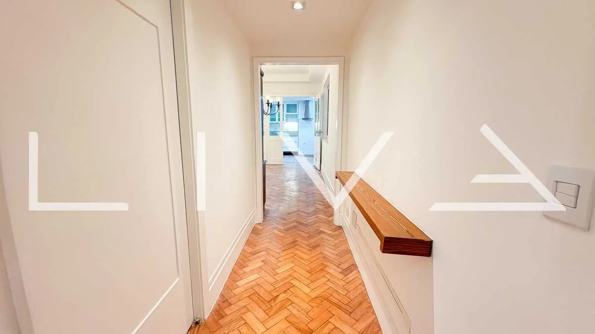Гардеробная и 4 спальни: квартира 180 м² — photo 23