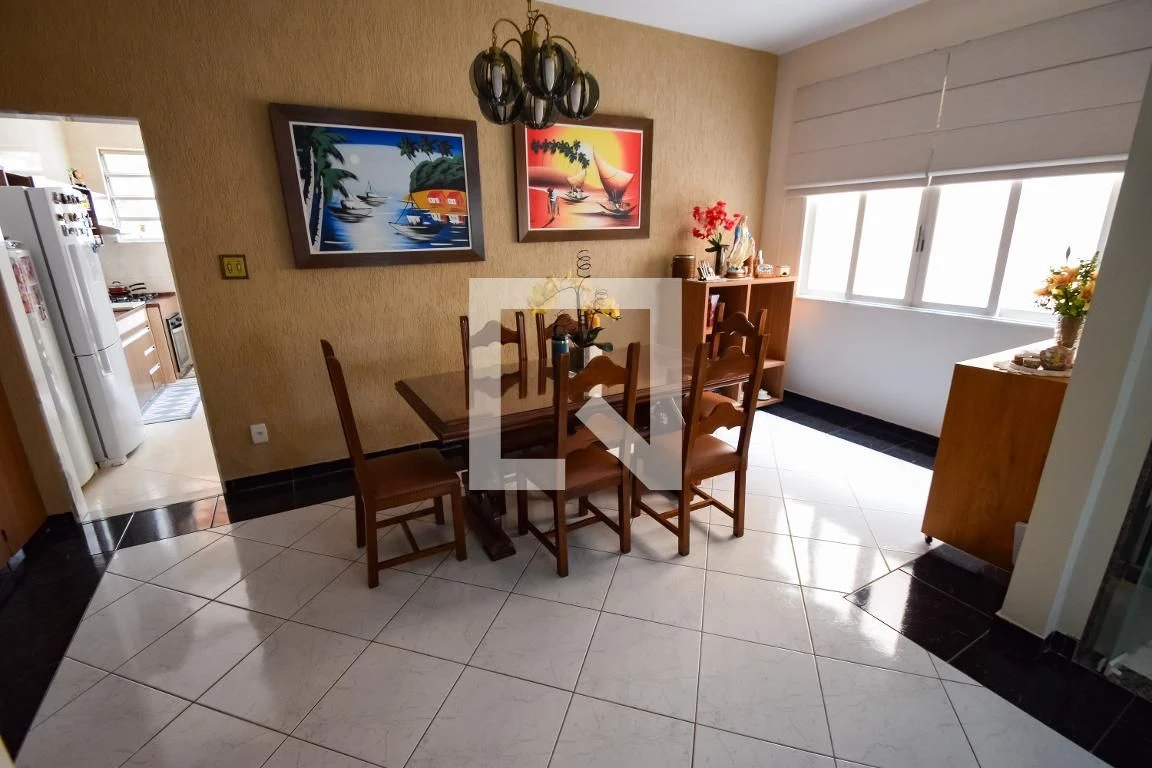 Casa mobiliada com 6 quartos e 3 suítes com jardim e BBQ — photo 5