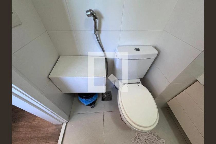 Furnished apartment, 145 m², with a grill on the balcony — photo 45