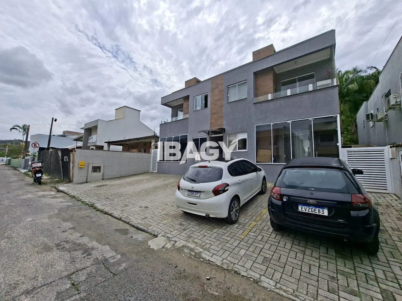 Home office in a 2-bedroom apartment, 50 m² — photo 15