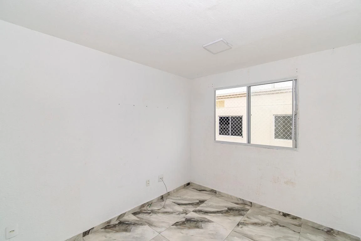 2-bedroom apartment with 1 bathroom, no parking — photo 18