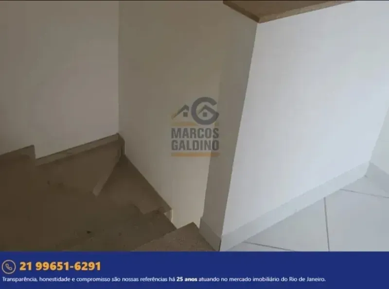 Casa com 4 quartos e 5 banheiros, cozinha fechada — photo 26