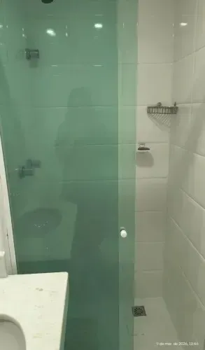 Apartamento con 2 dormitorios, 2 baños y balcón — photo 5