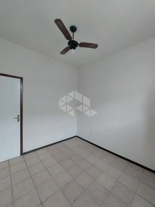 210 m² rental house with 4 bedrooms and a grilled balcony — photo 23