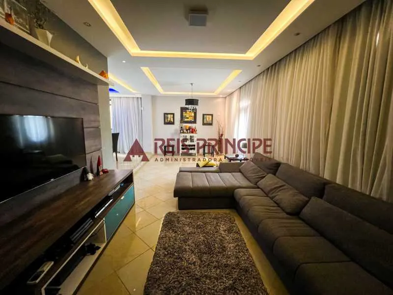 Furnished 4-bedroom house with 4 baths, 540 m² — photo 9