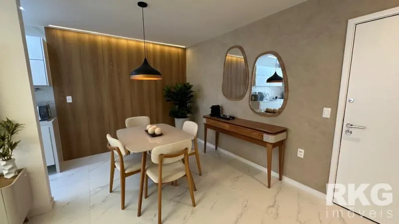 Furnished 1-bedroom apartment with open-plan kitchen — photo 11