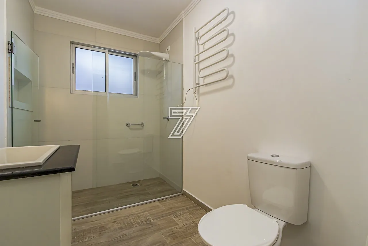 Apartamento para locação: 3 quartos, 1 banheiro e cozinha separada — photo 13