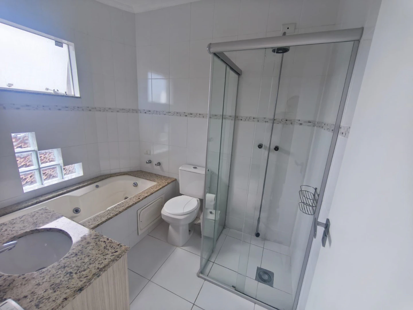 Home office in a 3-bedroom house, 167 m² — photo 19