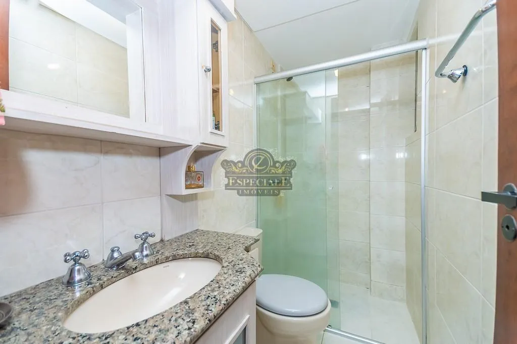 Apartment on the 2nd floor with a glass-enclosed balcony — photo 10