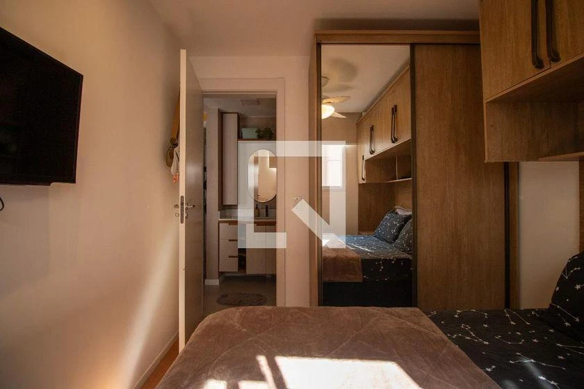 One-bedroom apartment with a washing machine — photo 5
