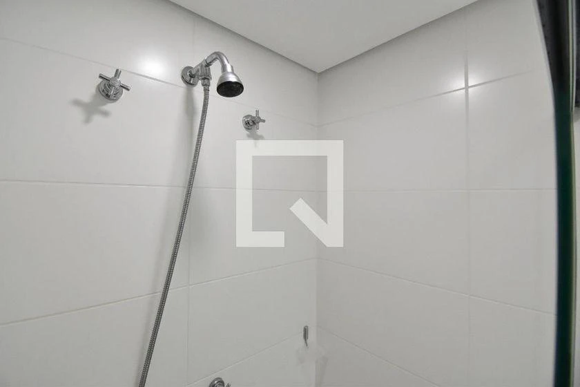 Furnished studio, 35 m², with a home office — photo 37